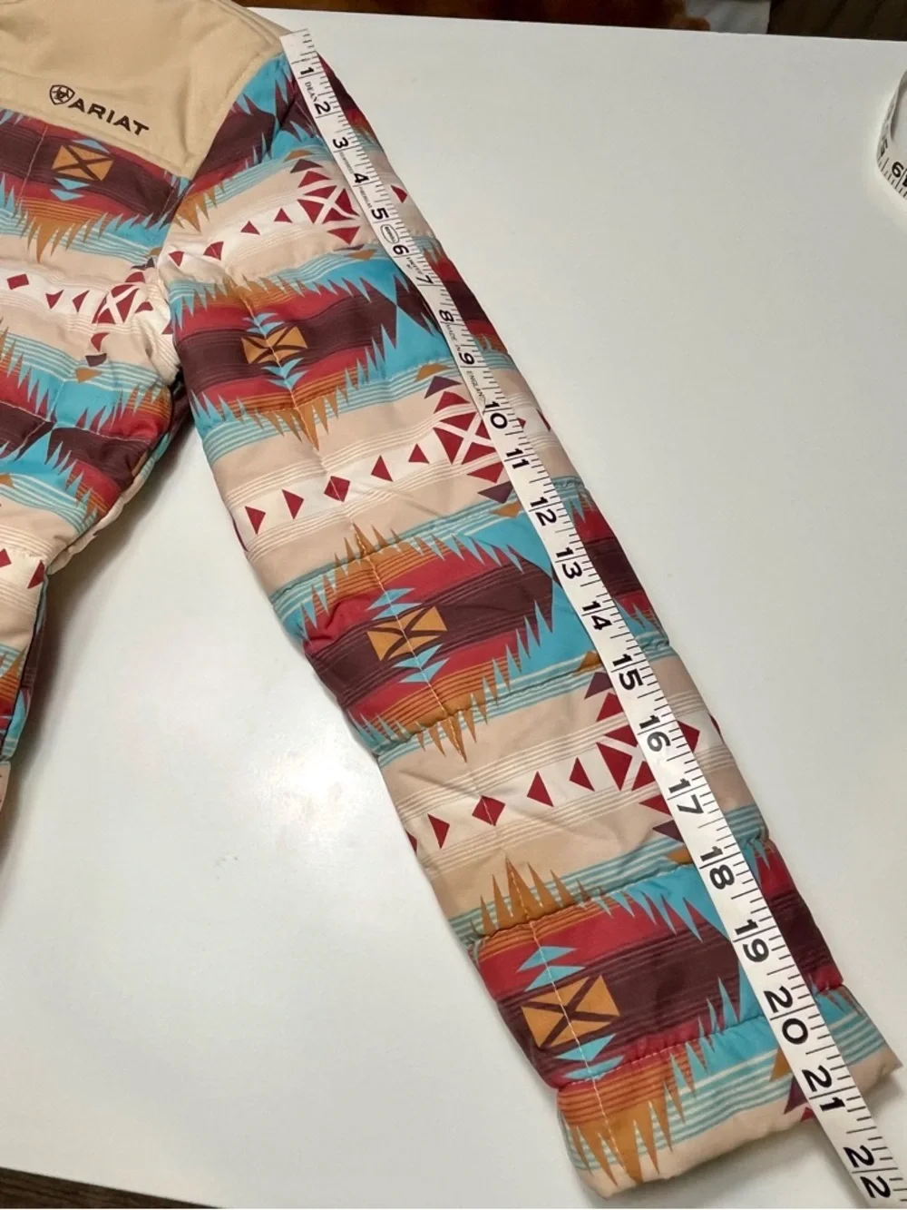 Ariat Girls Crius Insulted Jacket Serrano Southwestern Print L Like-New Aztec